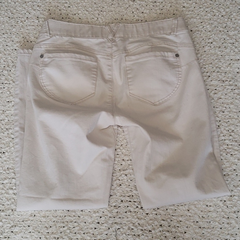 Democracy Women's Light Beige Jeans - Picture 3 of 4